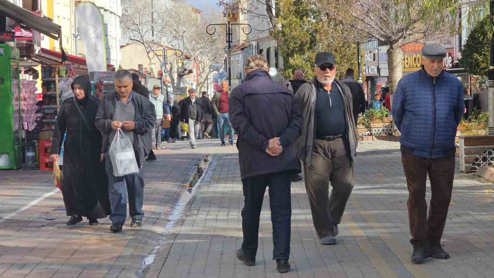 kutahyada-emekli-sayisi-aktif-calisanlari-gecti