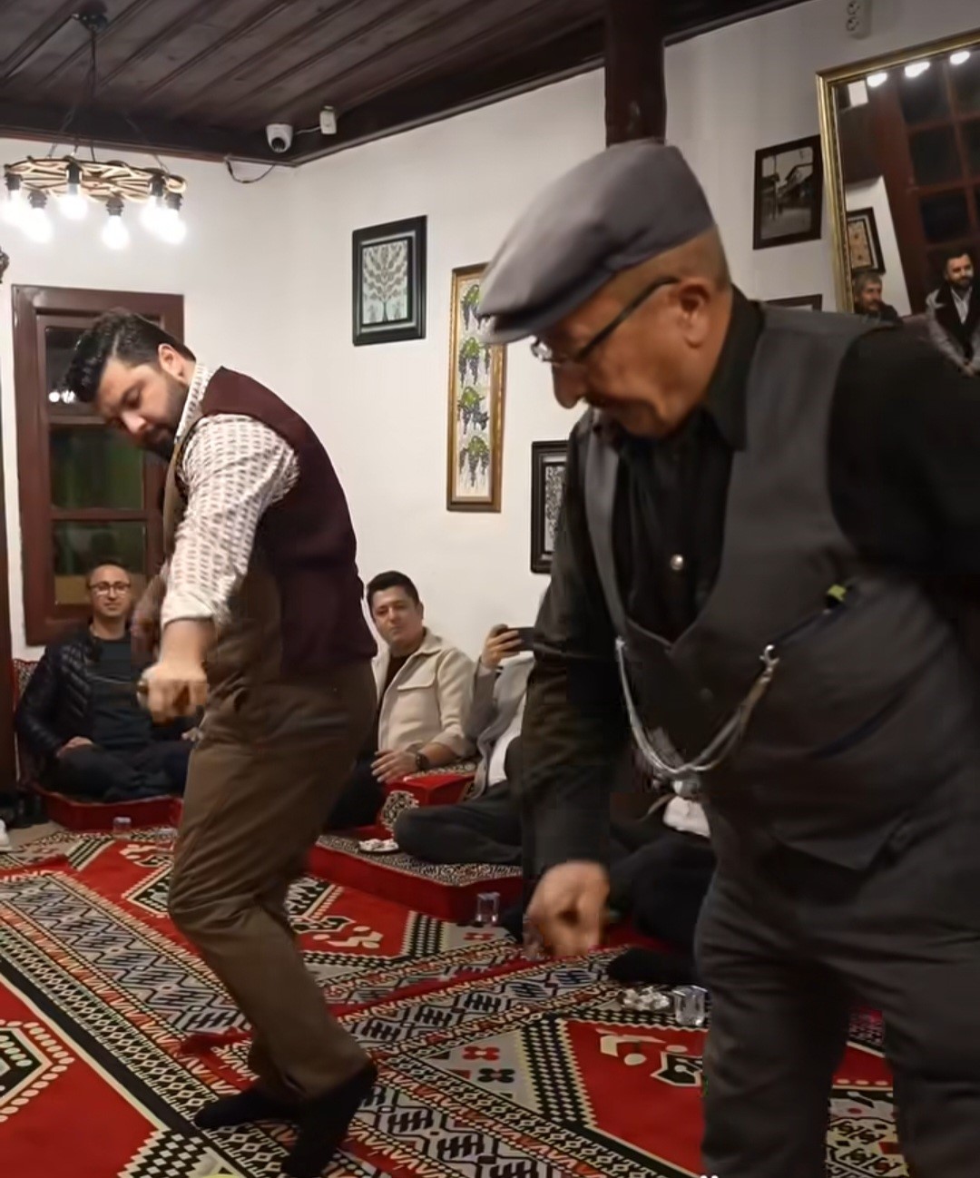 kutahyada-geleneksel-gezek-kulturu-yuksek-kahvede-yeniden-canlandi