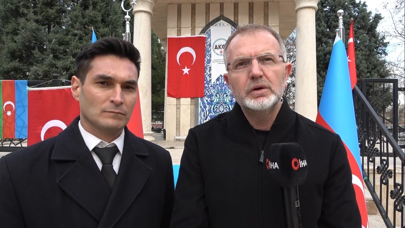 kutahyada-haydar-aliyevin-anisina-resim-sergisi