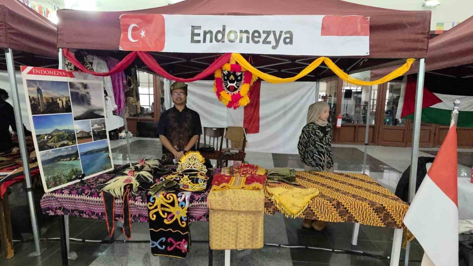 kutahyada-uluslararasi-ogrenciler-bulustu