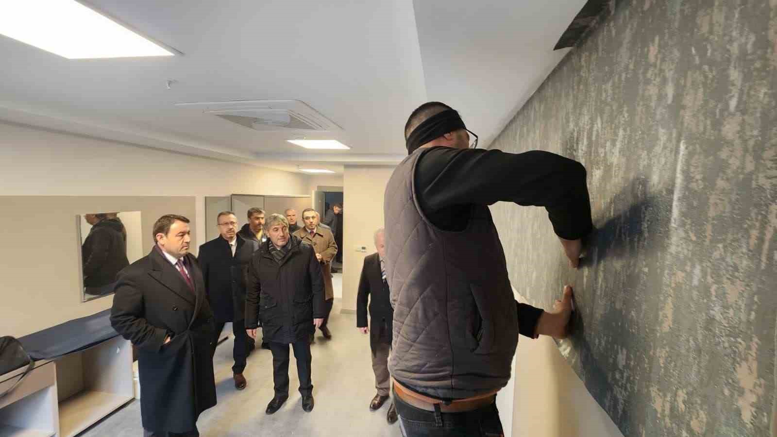 kutahyada-yapimi-devam-eden-ogretmenevine-inceleme