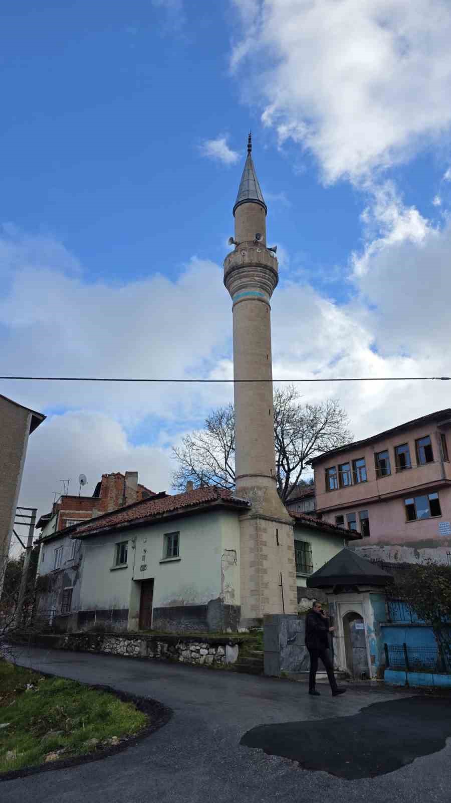 muhtar-tavalioglu-mahallemize-yeni-mezarlik-alani-kazandirilmasini-istiyoruz