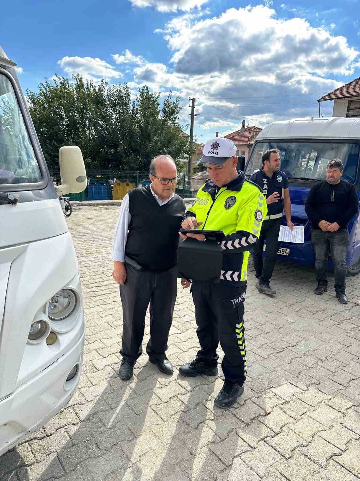 okul-servislerine-ortak-denetim