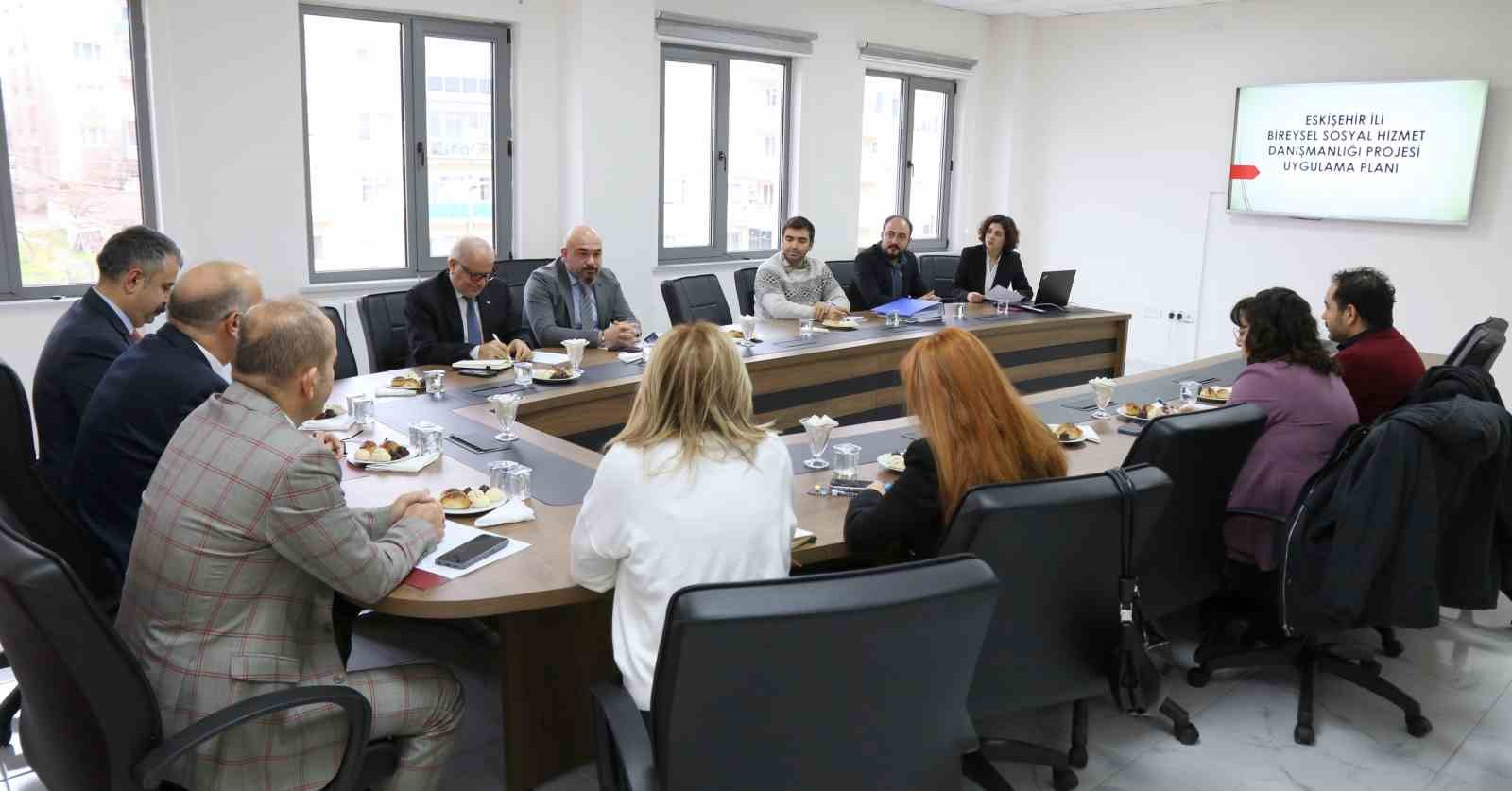 otizm-eylem-plani-kapsaminda-iyi-uygulamalar-mercek-altina-alindi