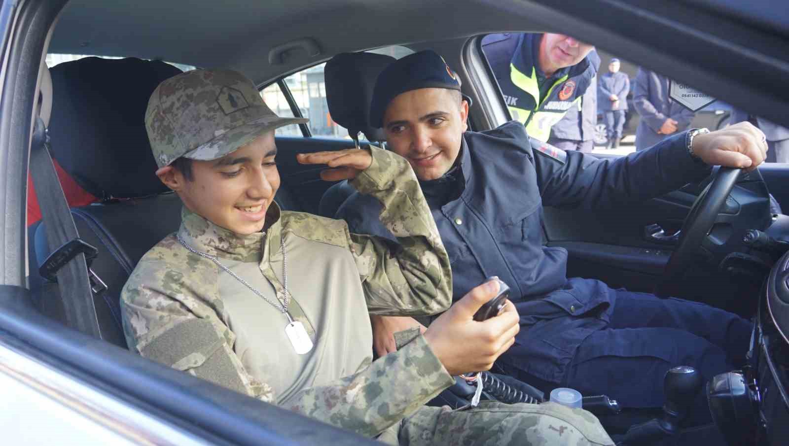 otizmli-cocugun-asker-olma-hayali-gercek-oldu