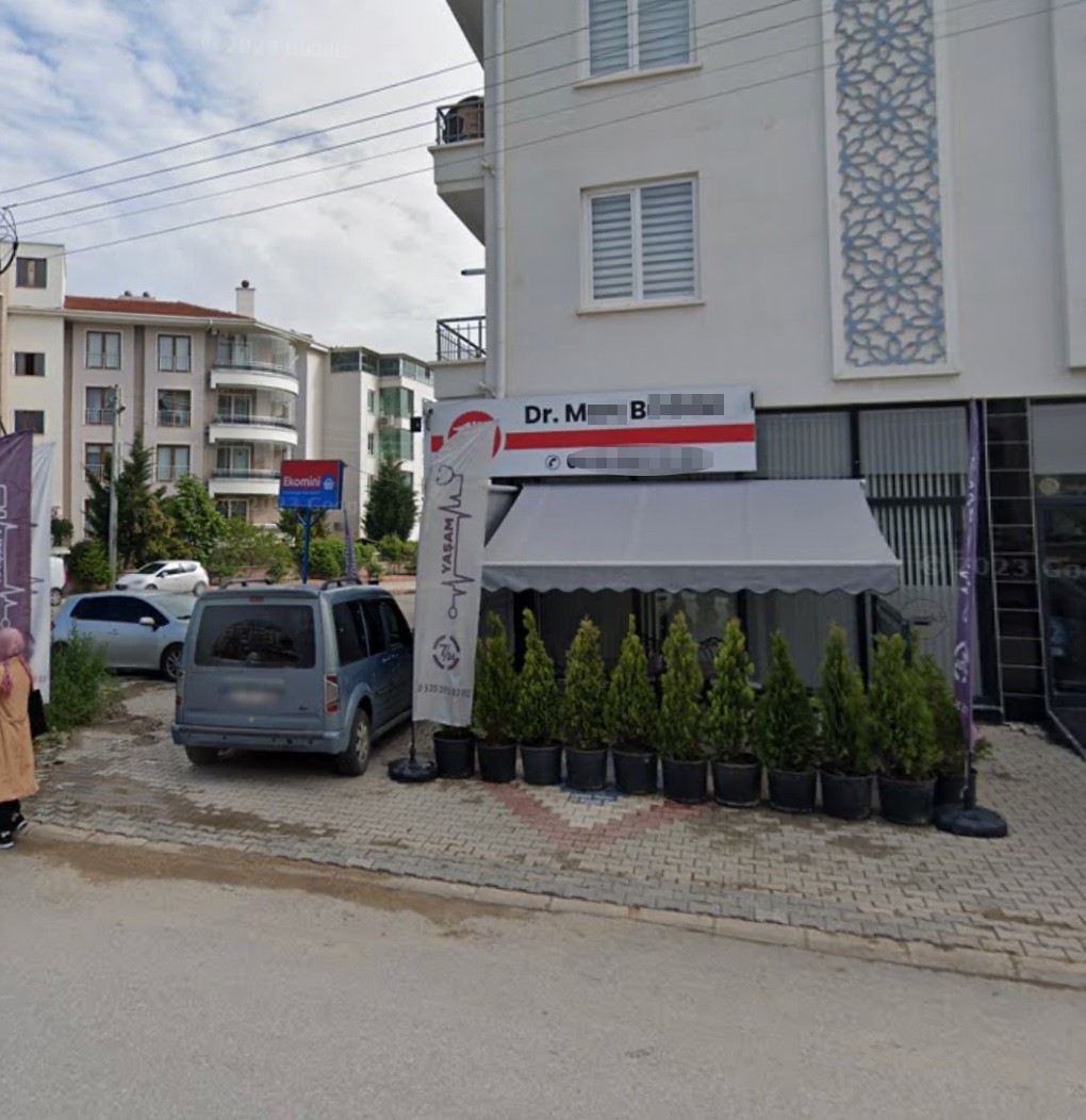 sari-serumdan-olum-olayinda-ilk-durusma-goruldu