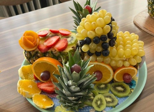 tavsanlida-minik-ellerden-sanat-eseri-meyve-tabaklari