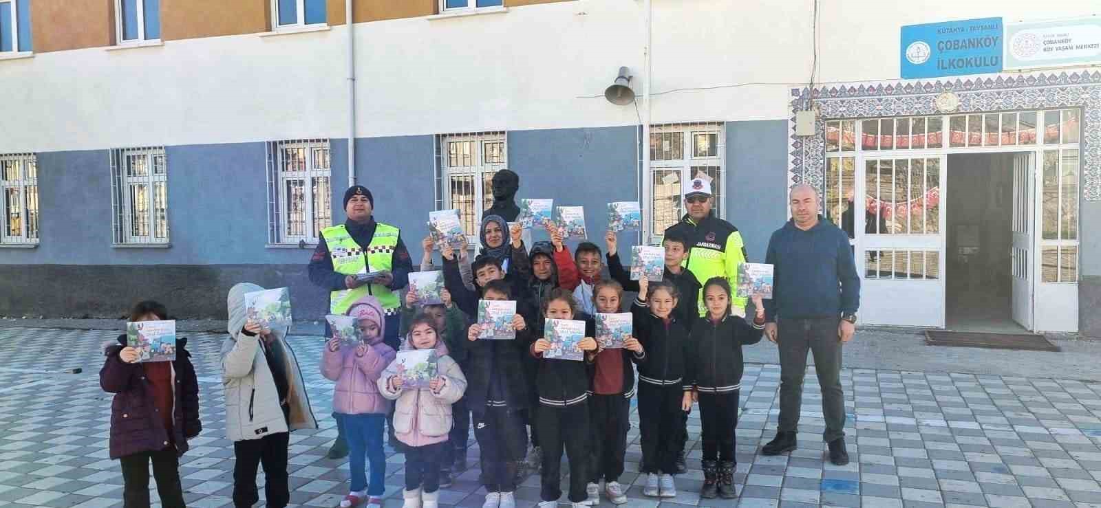 tavsanlida-ogrencilere-trafik-egitimi