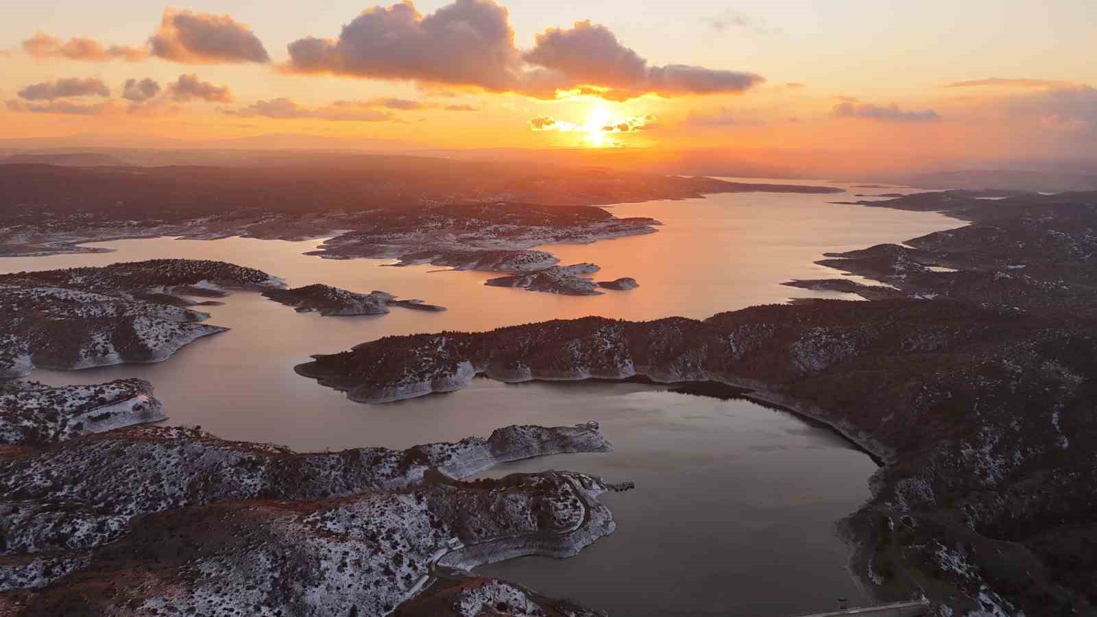 porsuk-barajinda-gunbatimi-manzarasi-mest-etti