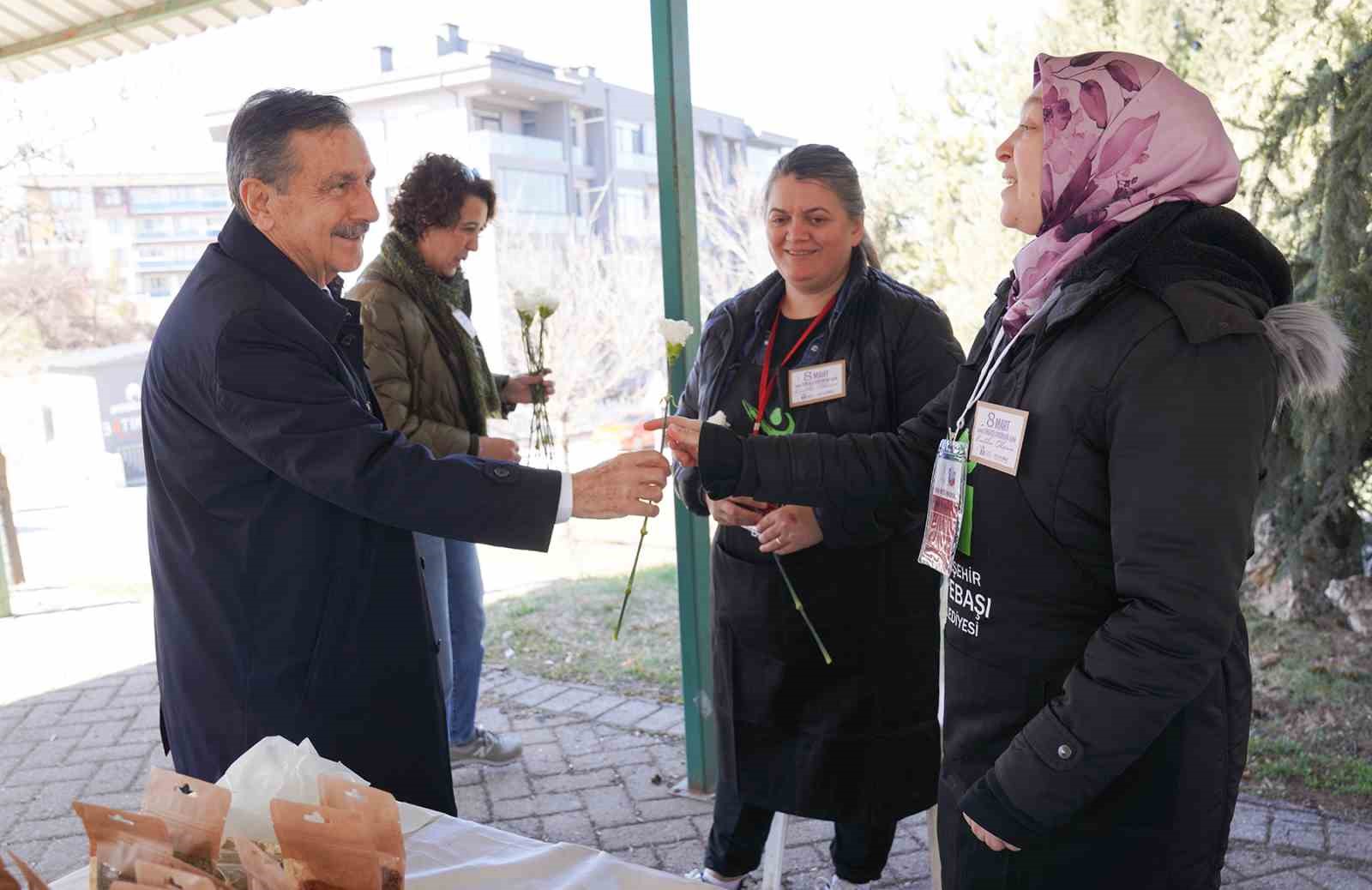 baskan-atac-8-mart-dunya-kadinlar-gununu-ureticilerle-kutladi