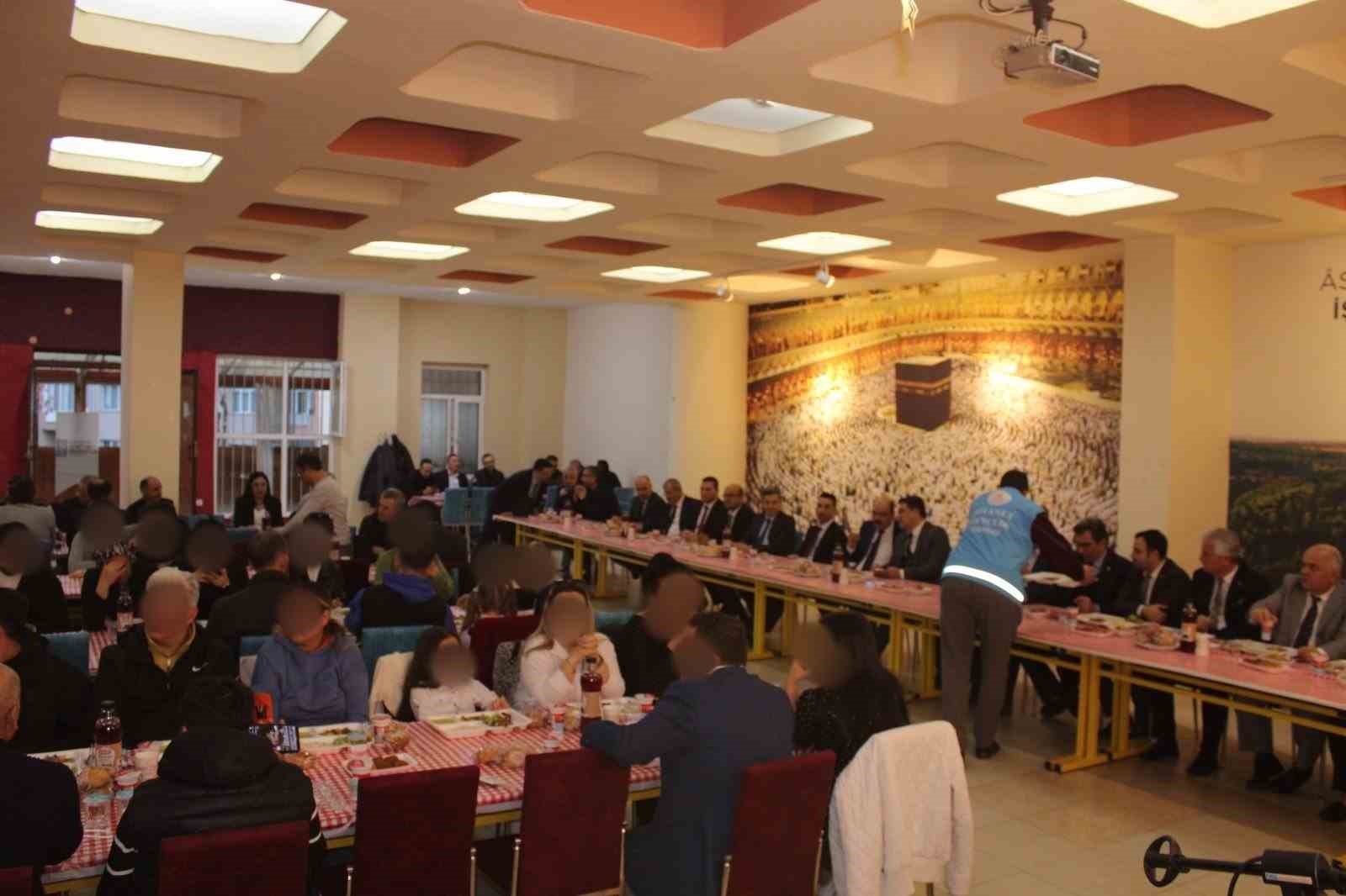 eskisehir-denetimli-serbestlik-mudurlugunden-iftar-programi