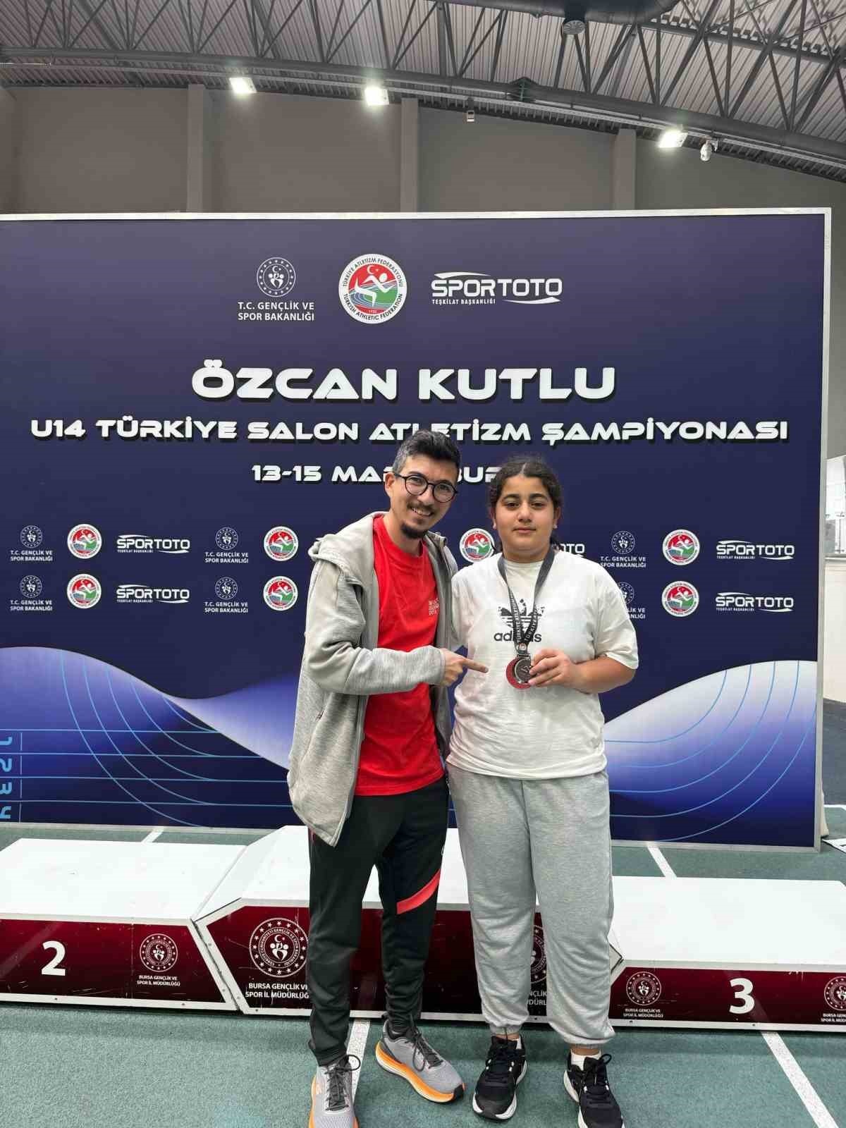 odunpazari-spor-kulubunden-atletizm-sampiyonasinda-buyuk-basari