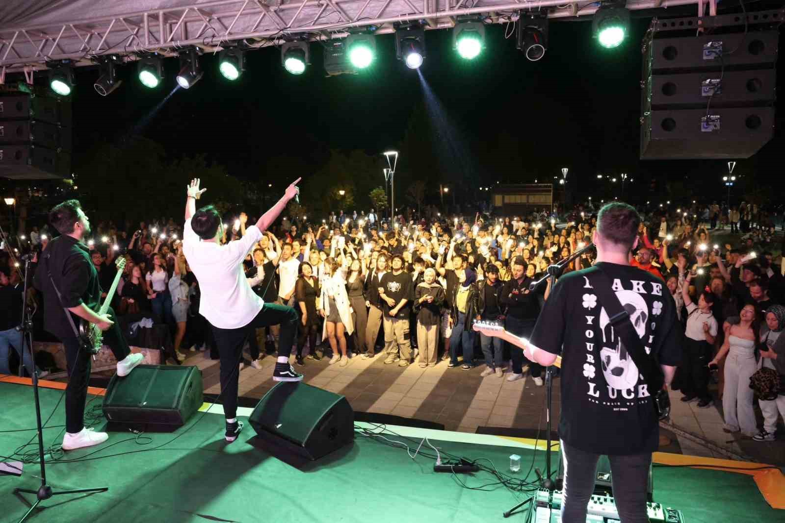 3dde-gencler-baskanlarla-bulustu