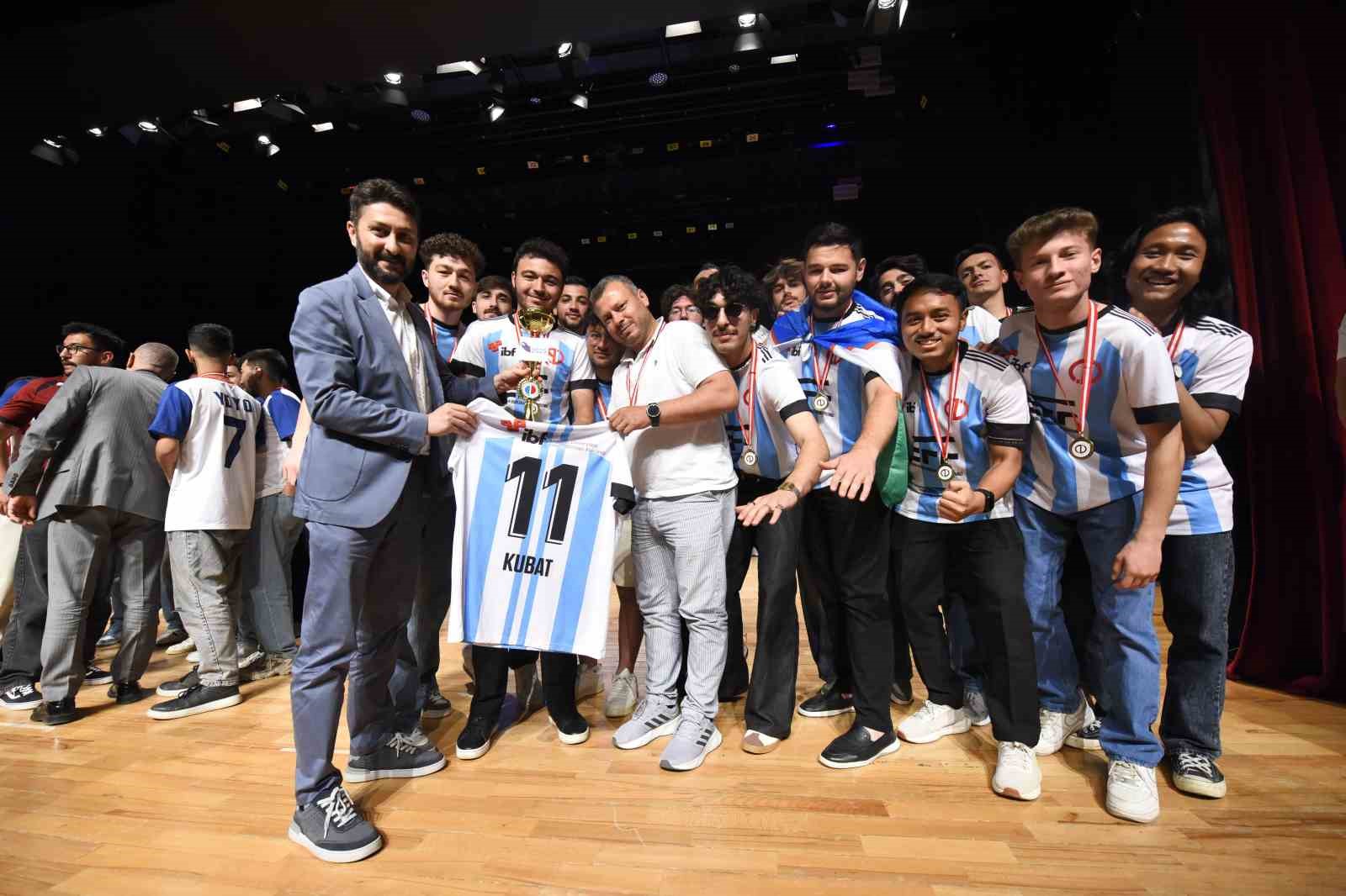 anadolu-universitesi-2025-spor-odulleri-sahiplerini-buldu