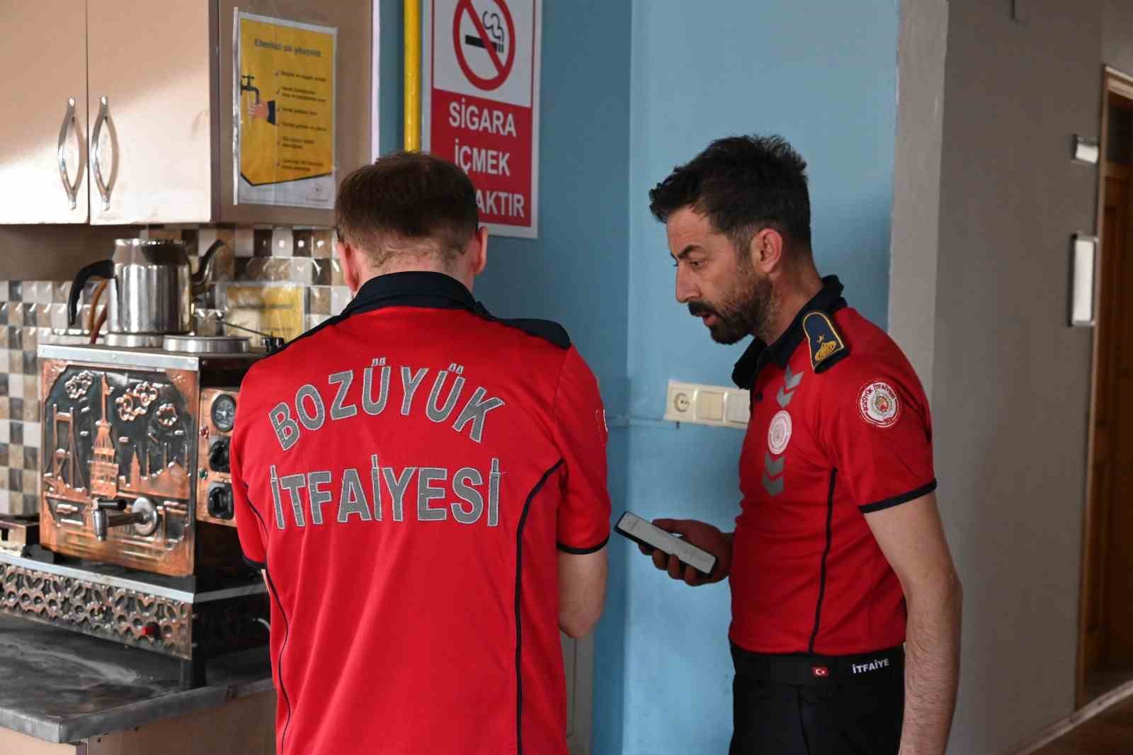 bozuyuk-belediye-itfaiyesinden-yurtlara-yangin-denetimi