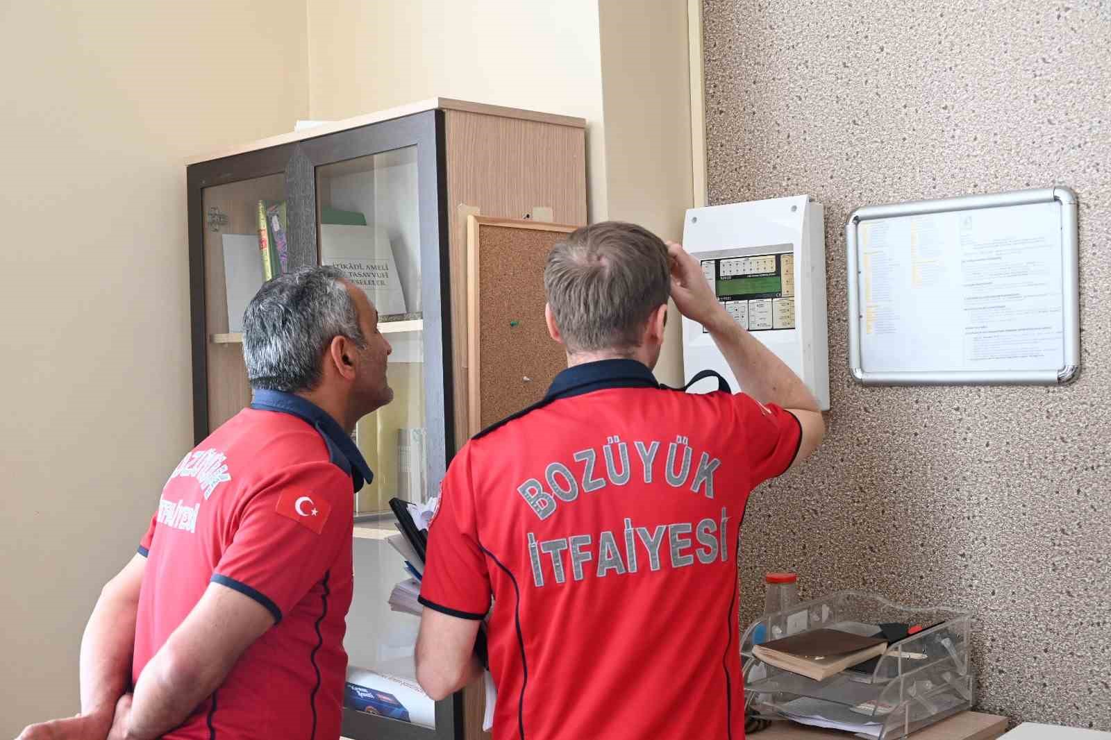 bozuyuk-belediye-itfaiyesinden-yurtlara-yangin-denetimi