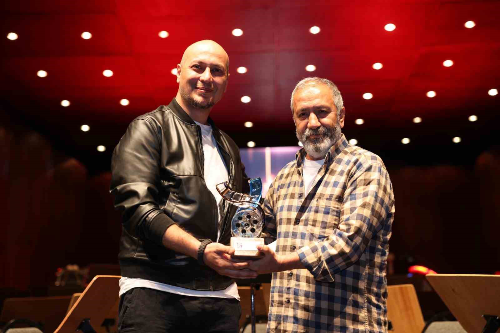 eskisehir-bagimsiz-kisa-film-festivalinde-gorkemli-final