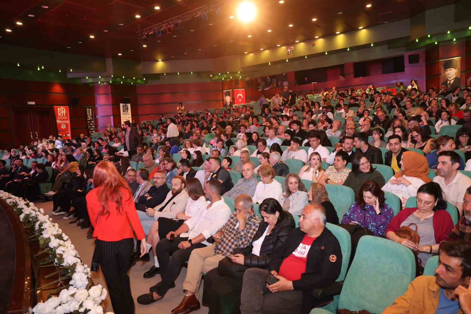 eskisehir-bagimsiz-kisa-film-festivalinde-gorkemli-final
