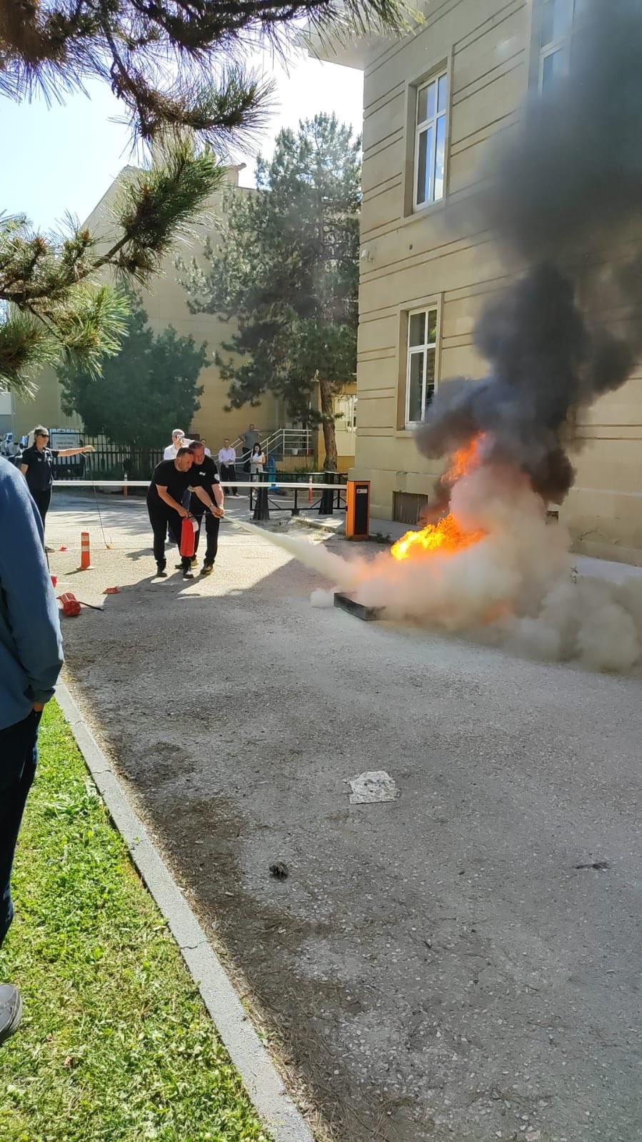 eskisehir-valiligi-personeline-yangin-farkindalik-egitimi