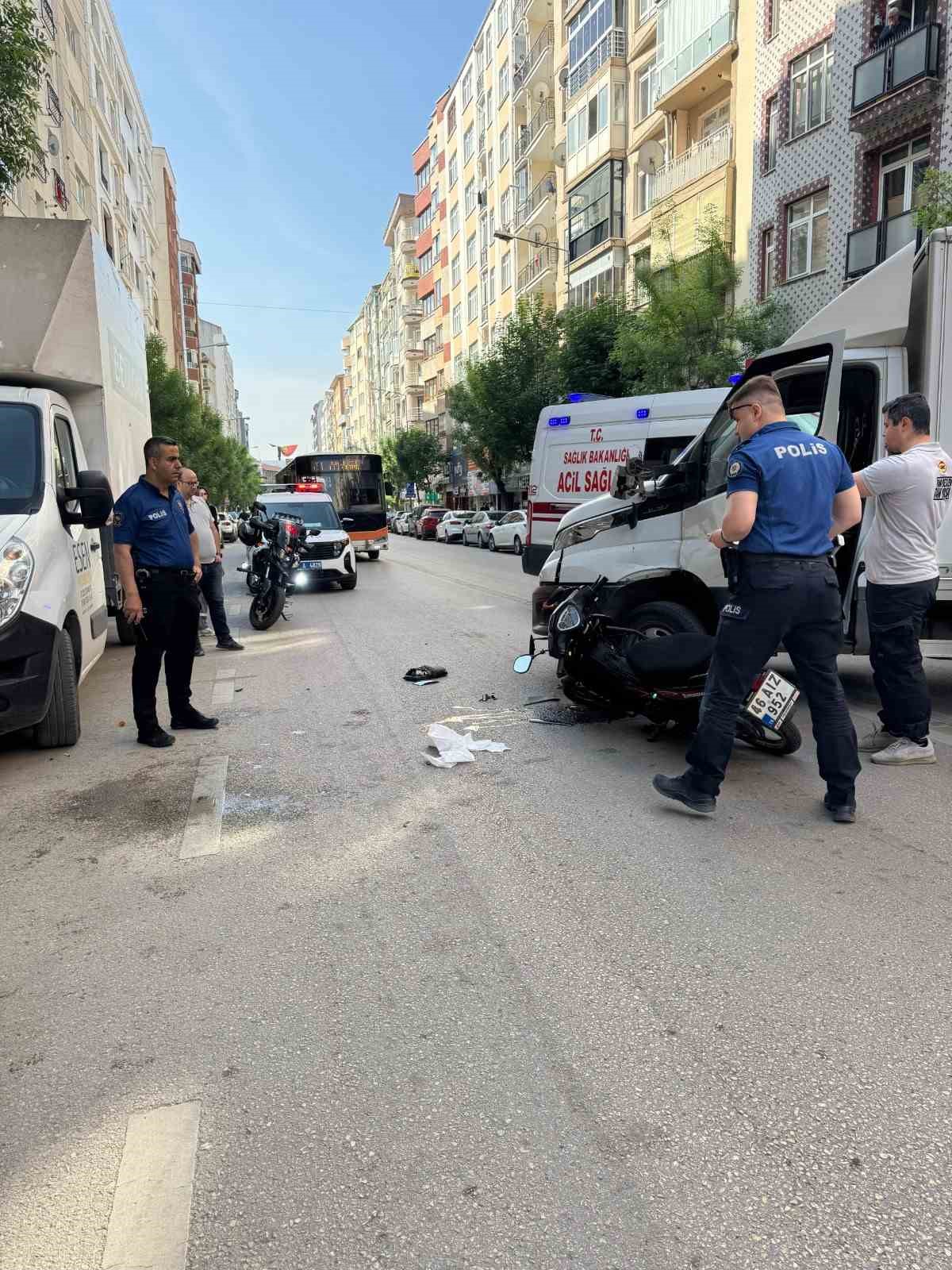 eskisehirdeki-trafik-kazasinda-motosiklet-surucusu-yaralandi