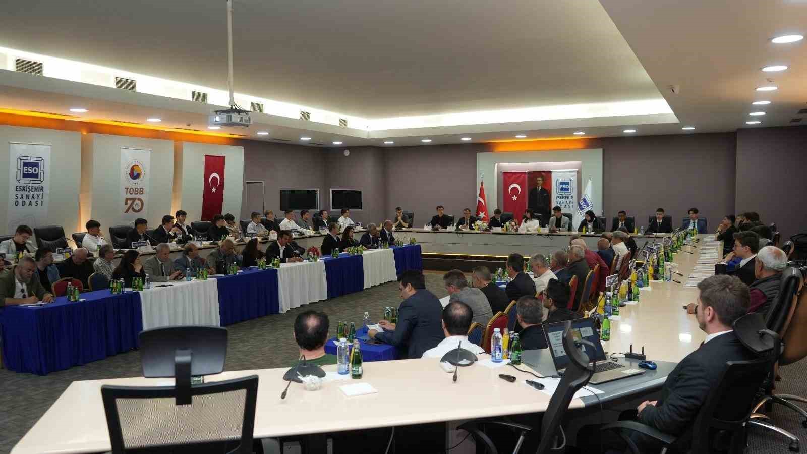 esoda-genclik-meclisi-ruzgari-esti