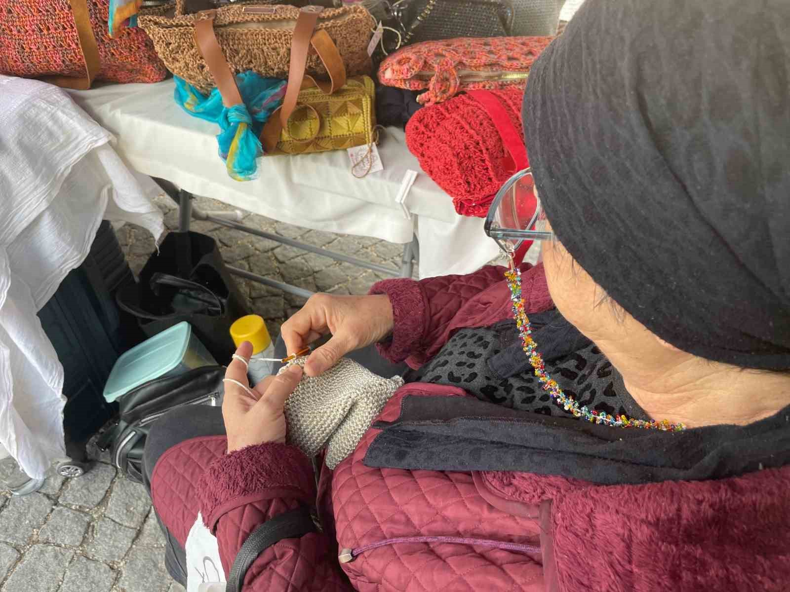hobisiyle-60-yasinda-girisimcilige-basladi