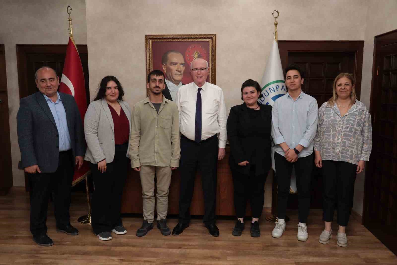 odunpazari-belediyesinden-71-evlere-kamusal-meydan-projesi