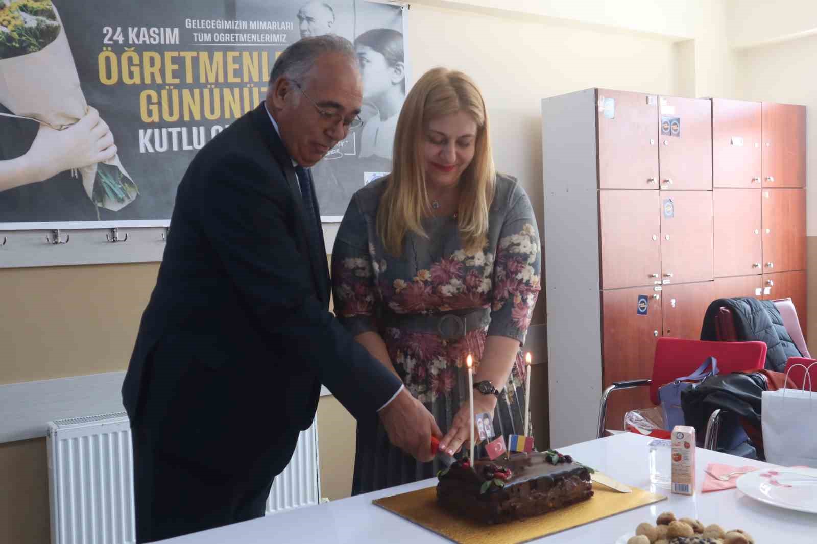 ozel-eskisehire-bin-kilometre-uzaktan-kardes-okul-geliyor