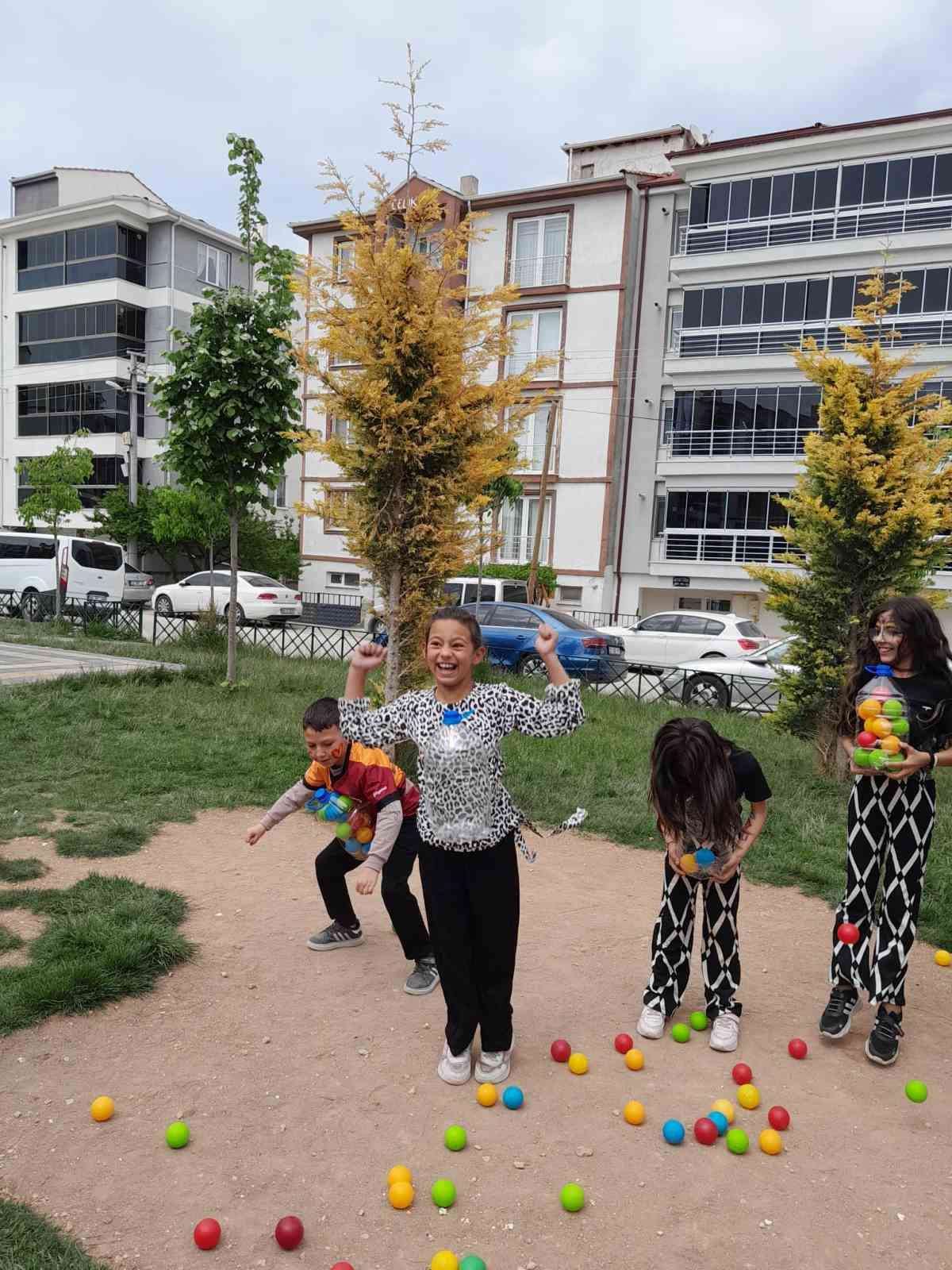 ozel-ogrenciler-ile-coskulu-kutlama