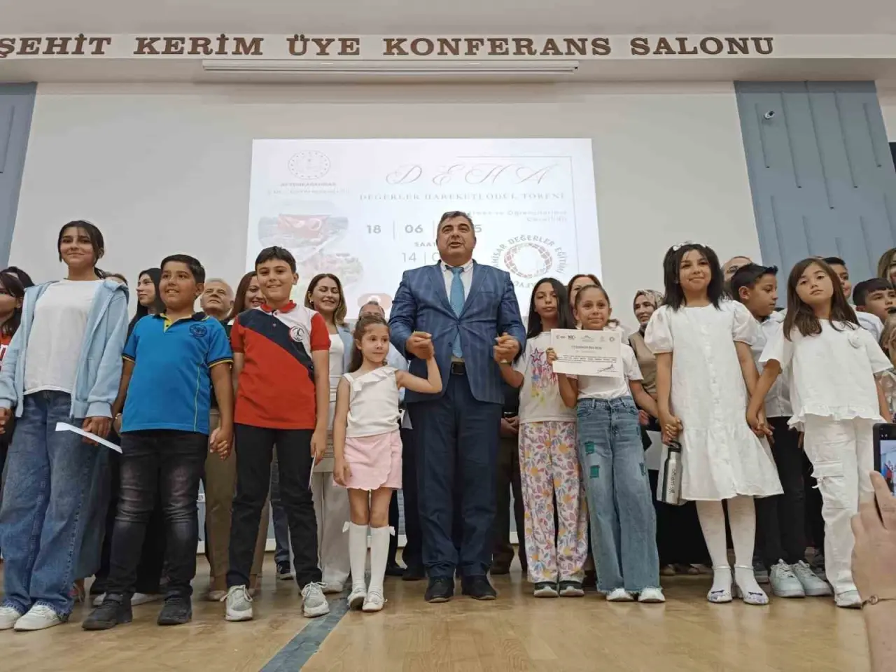 degerler-hareketi-projesi-odul-toreniyle-sona-erdi