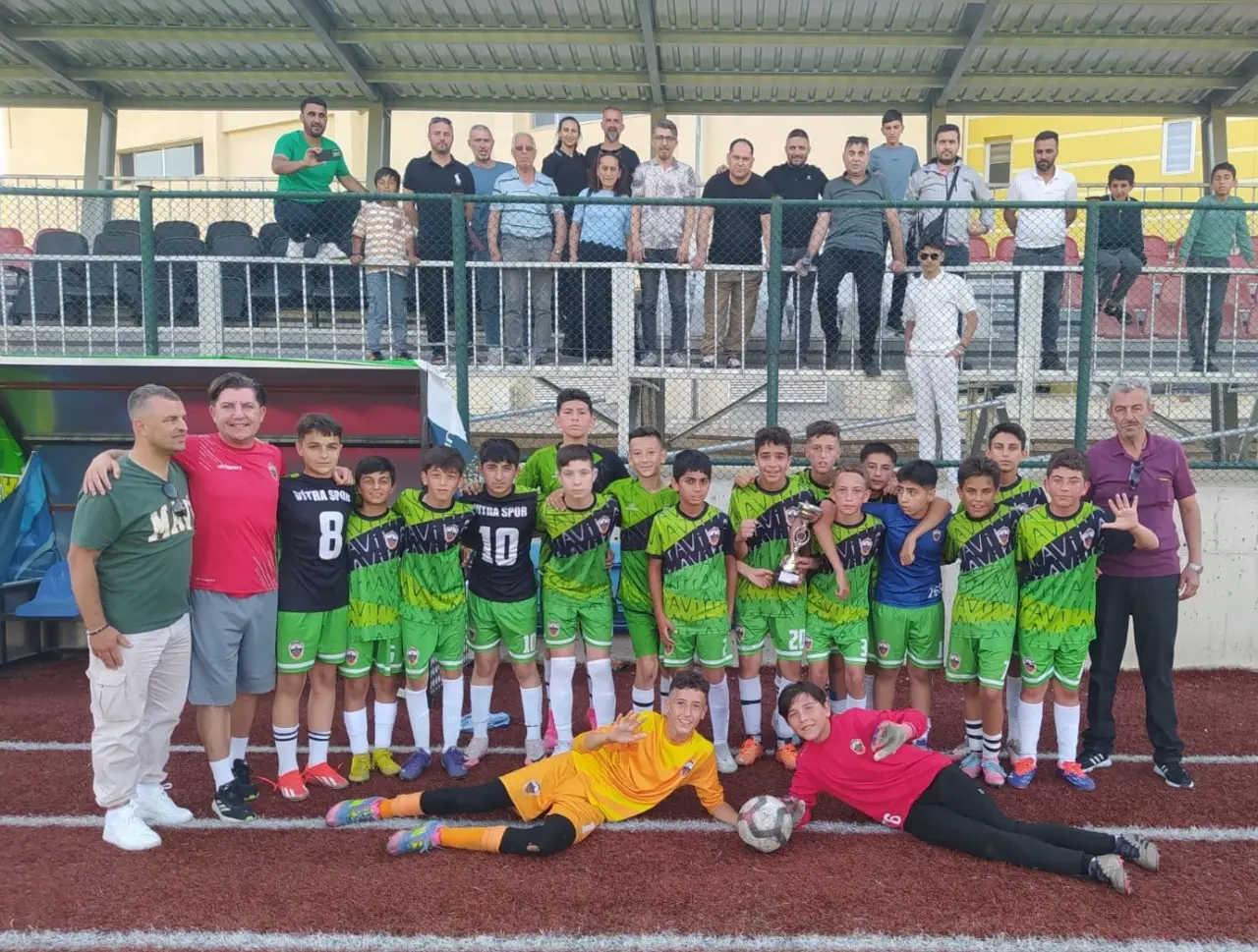 bilecik-u13-gencler-ligi-sampiyonu-vitraspor-oldu