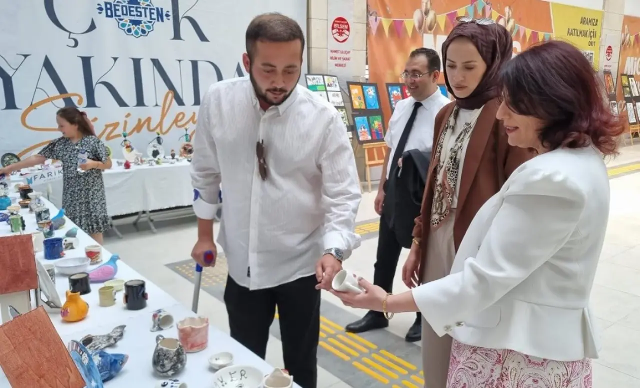 ahmet-ulucay-bilim-ve-sanat-merkezinden-sanat-ve-muzik-dolu-bir-gun