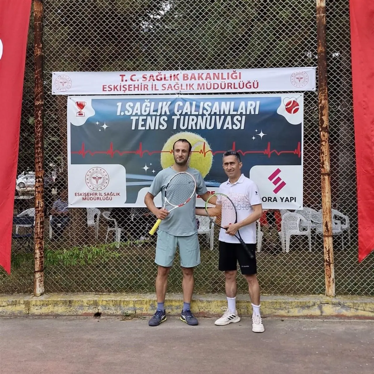 1-saglik-calisanlari-tenis-turnuvasi-kupa-toreniyle-sona-erdi