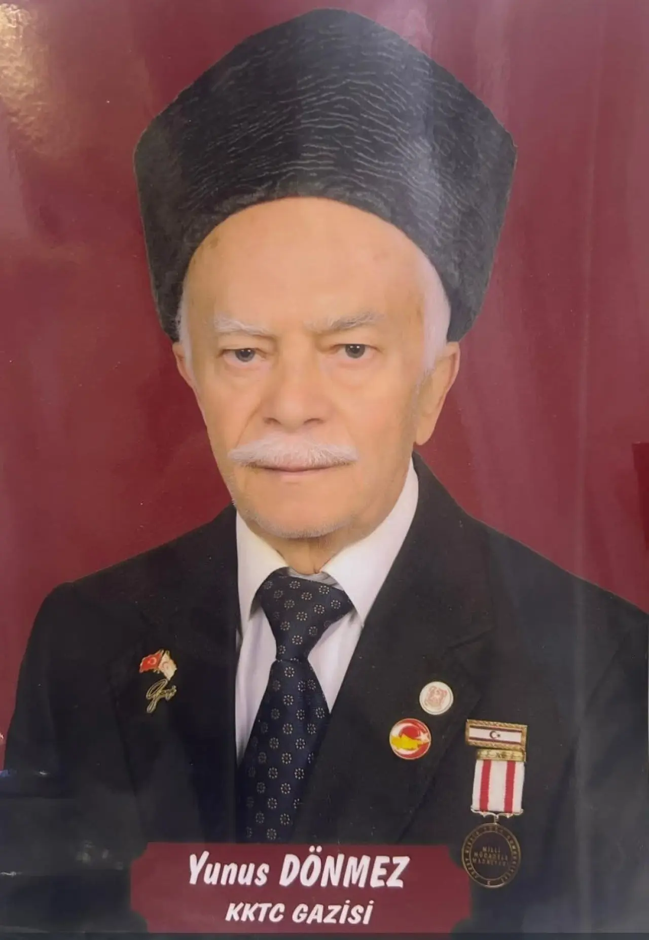 vefat-eden-kibris-gazisi-topraga-verildi