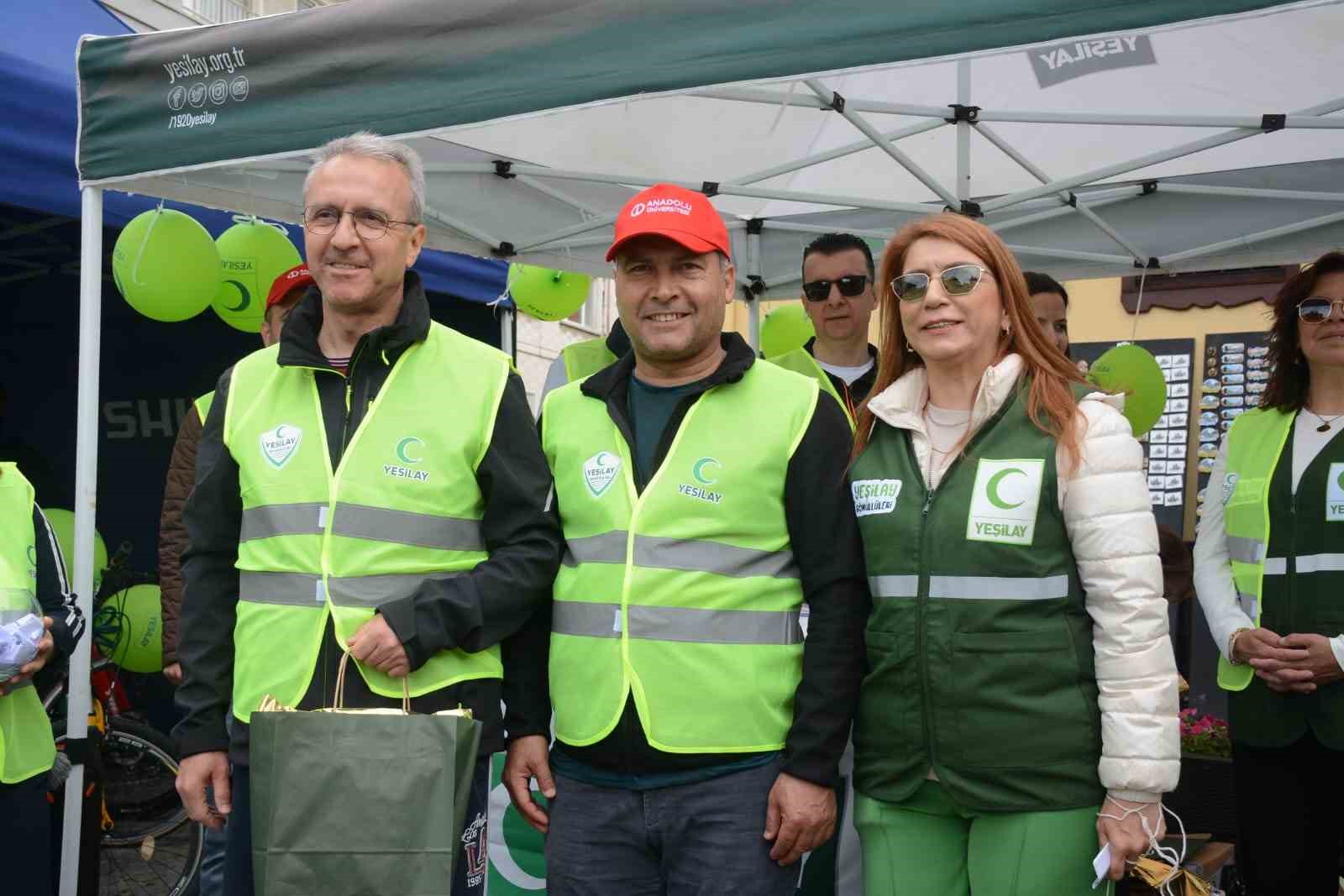 anadolu-universitesinden-12-yesilay-bisiklet-turuna-destek