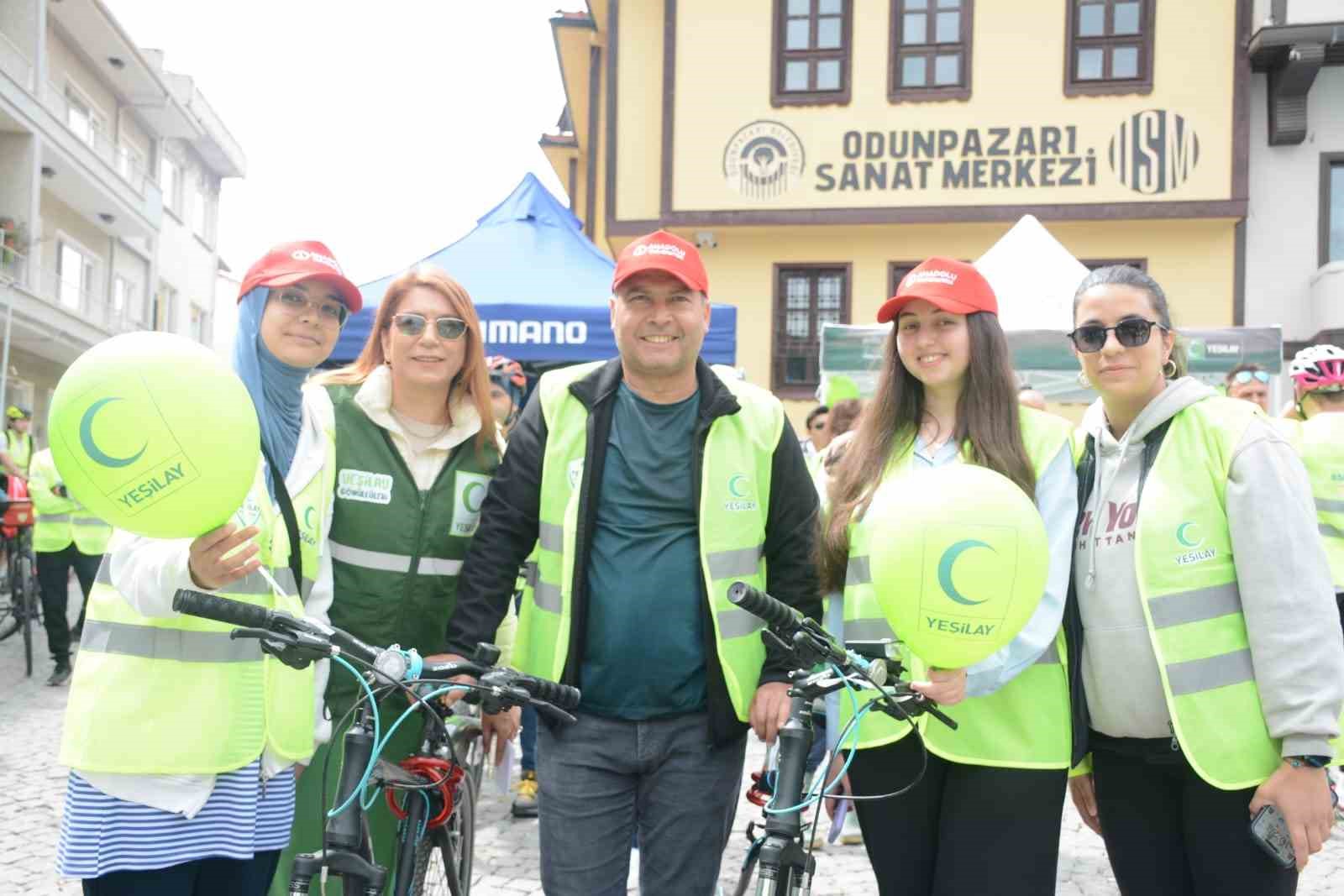 anadolu-universitesinden-12-yesilay-bisiklet-turuna-destek