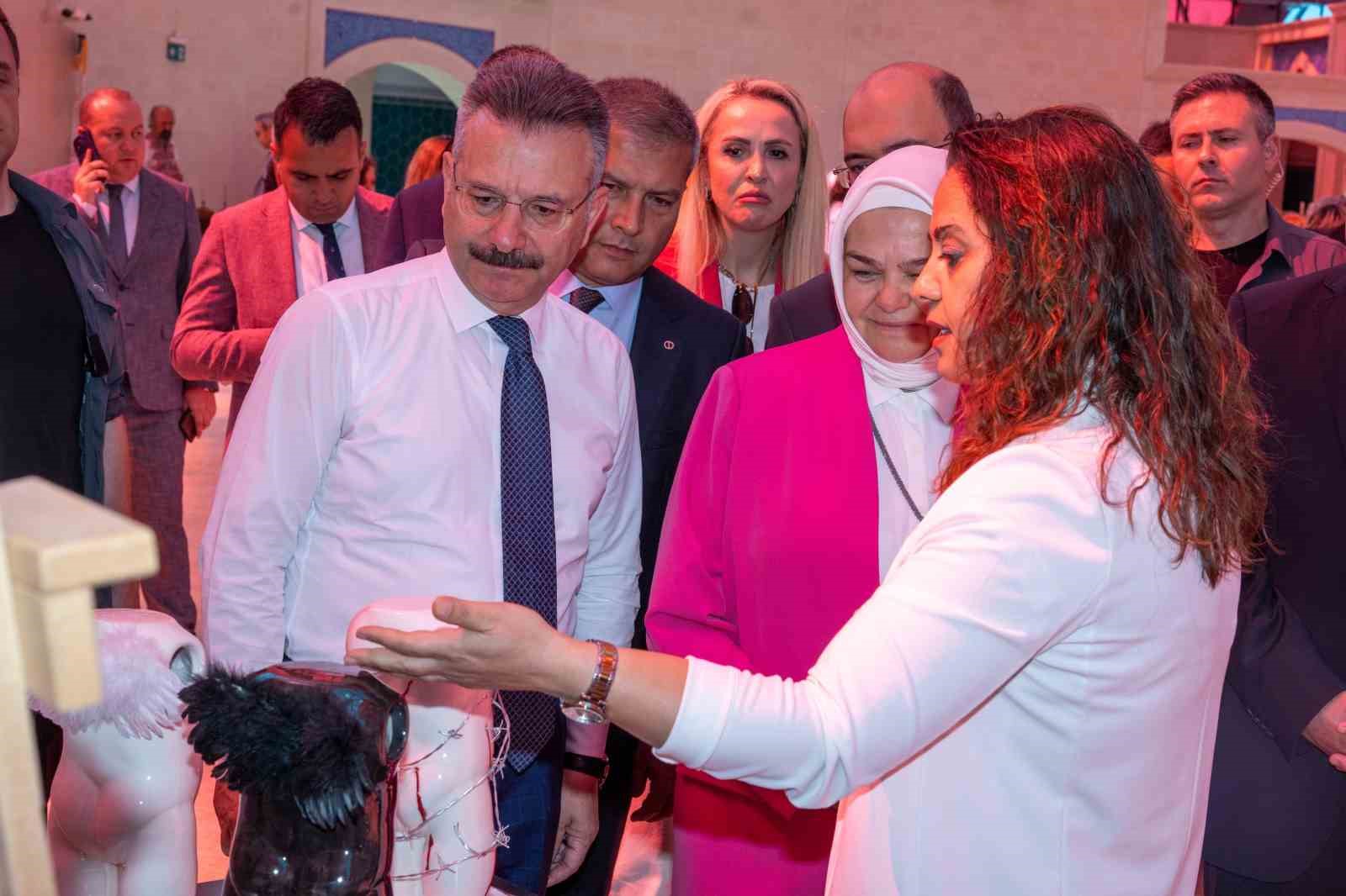 hayat-boyu-ogrenme-yil-sonu-sergisinin-acilis-toreni-yapildi