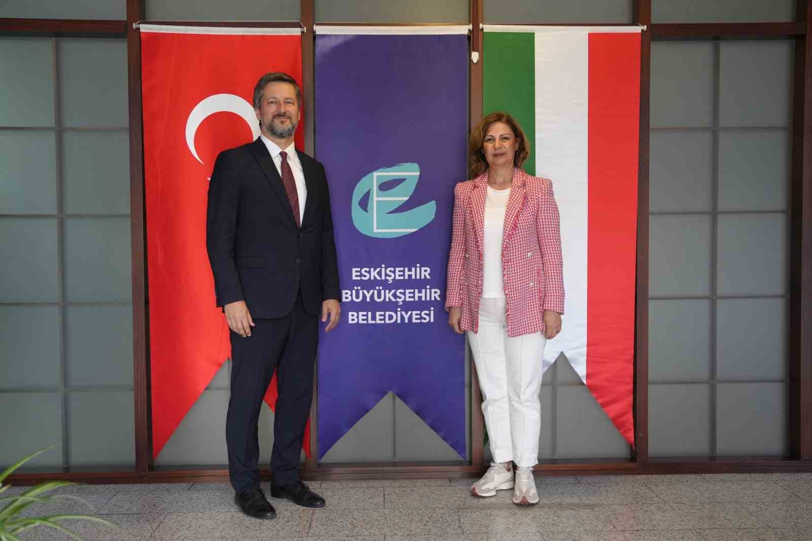 macaristan-buyukelcisi-mtis-baskan-unluceyi-ziyaret-etti