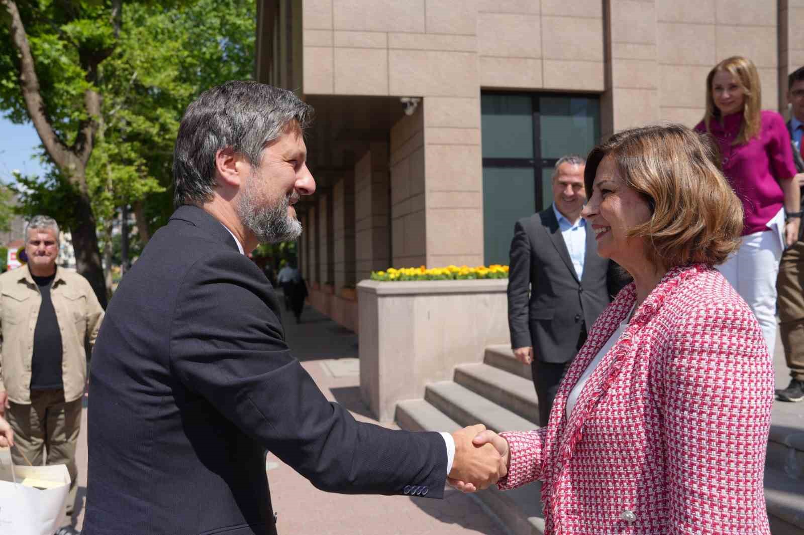macaristan-buyukelcisi-mtis-baskan-unluceyi-ziyaret-etti