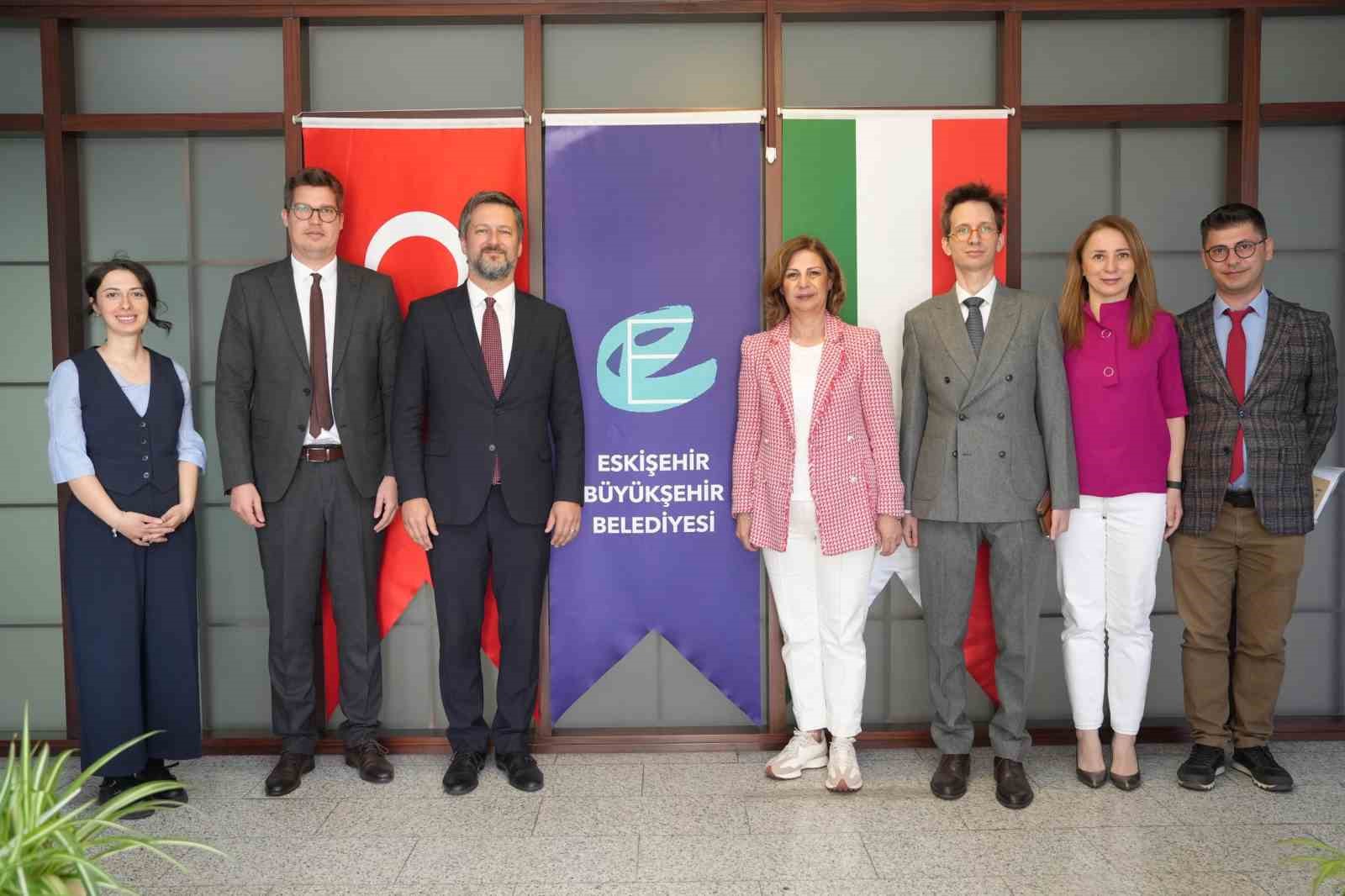 macaristan-buyukelcisi-mtis-baskan-unluceyi-ziyaret-etti