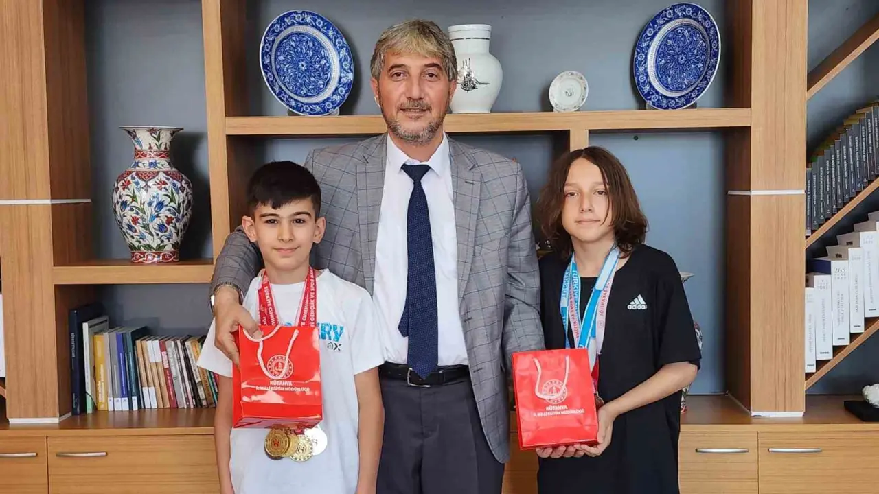 kutahyali-ogrencilerden-turkiye-capinda-buyuk-basari