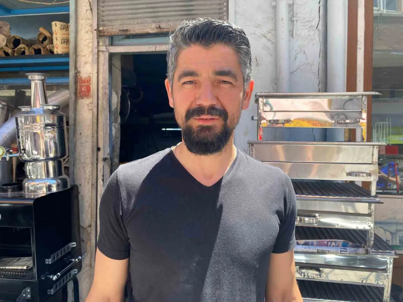 son-zamanlarda-meydana-gelen-yanginlar-mangal-satislarini-etkiledi