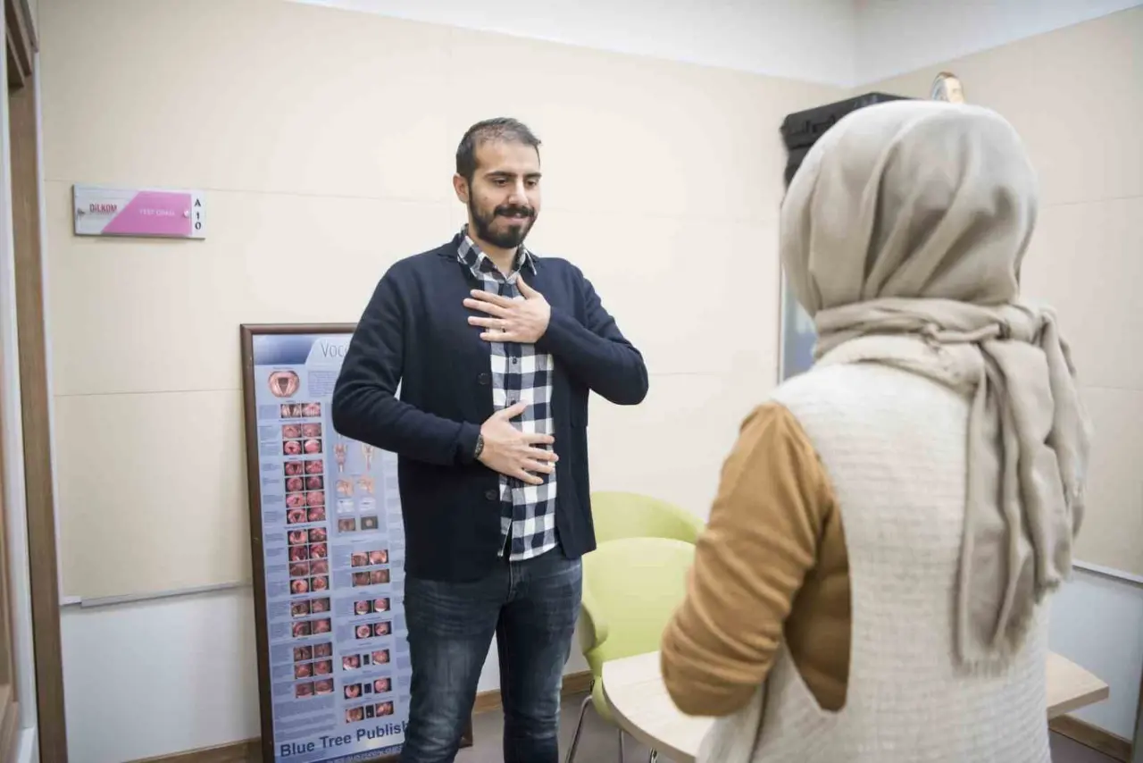 anadolu-universitesi-saglik-bilimleri-fakultesi-alaninda-uzman-personelleri-basariyla-yetistiriyor