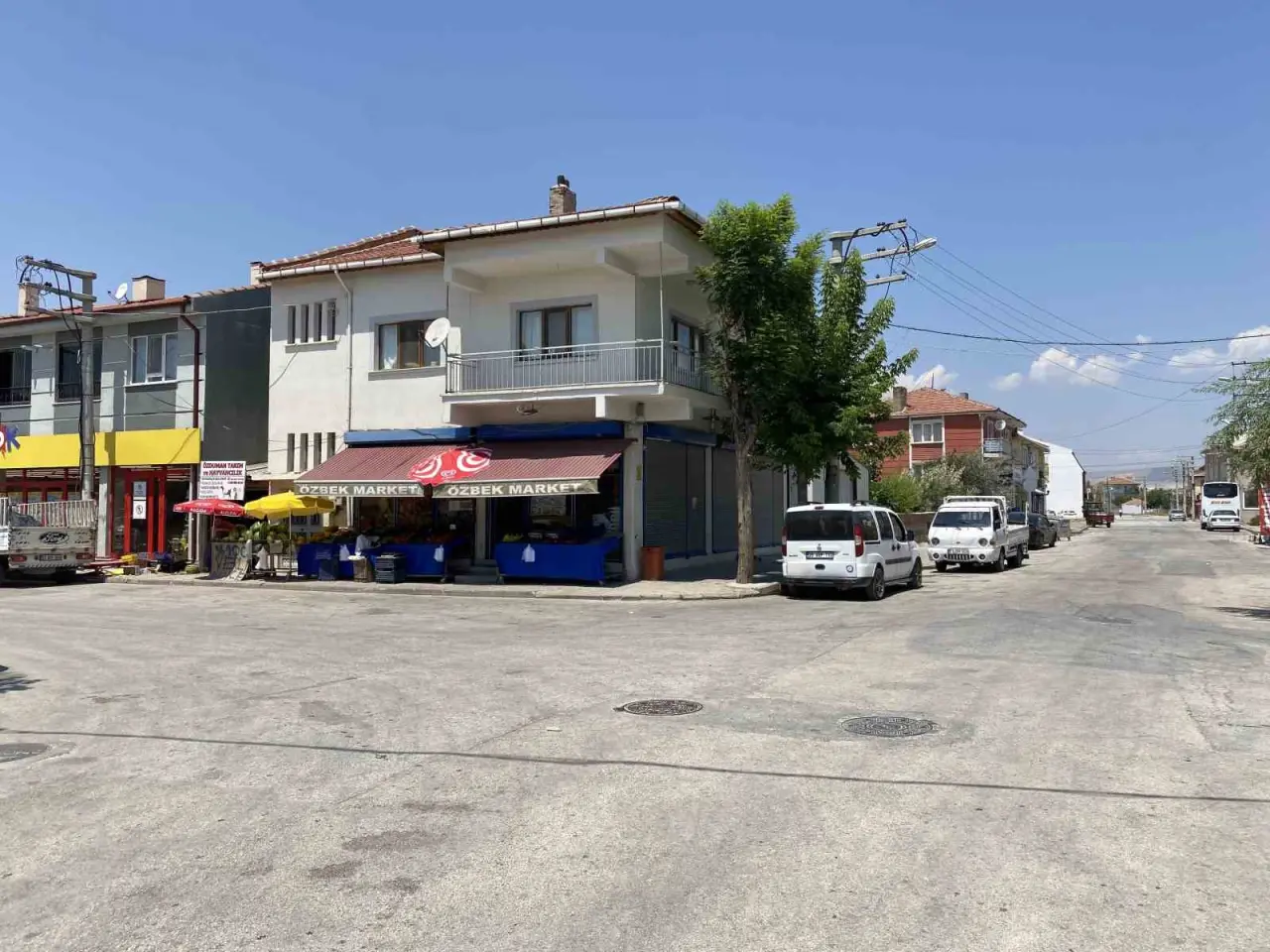 muhtardan-2-sokak-icin-kasis-yapilmasi-talebi