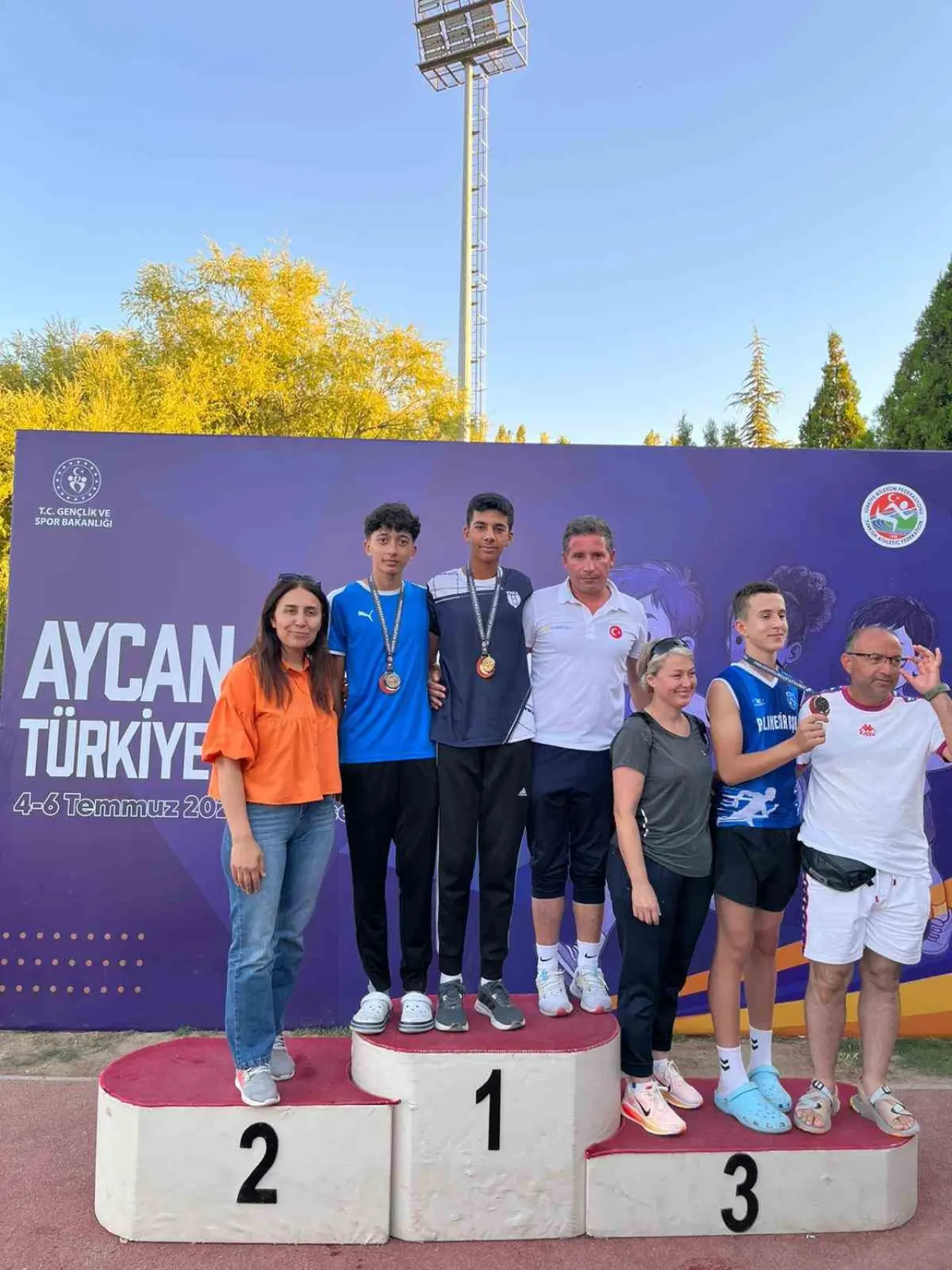 odunpazarispordan-cifte-sampiyona-basarisi
