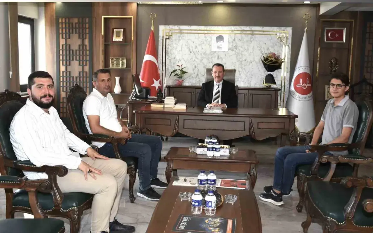 bilecikli-genc-umre-odulunun-sahibi-oldu