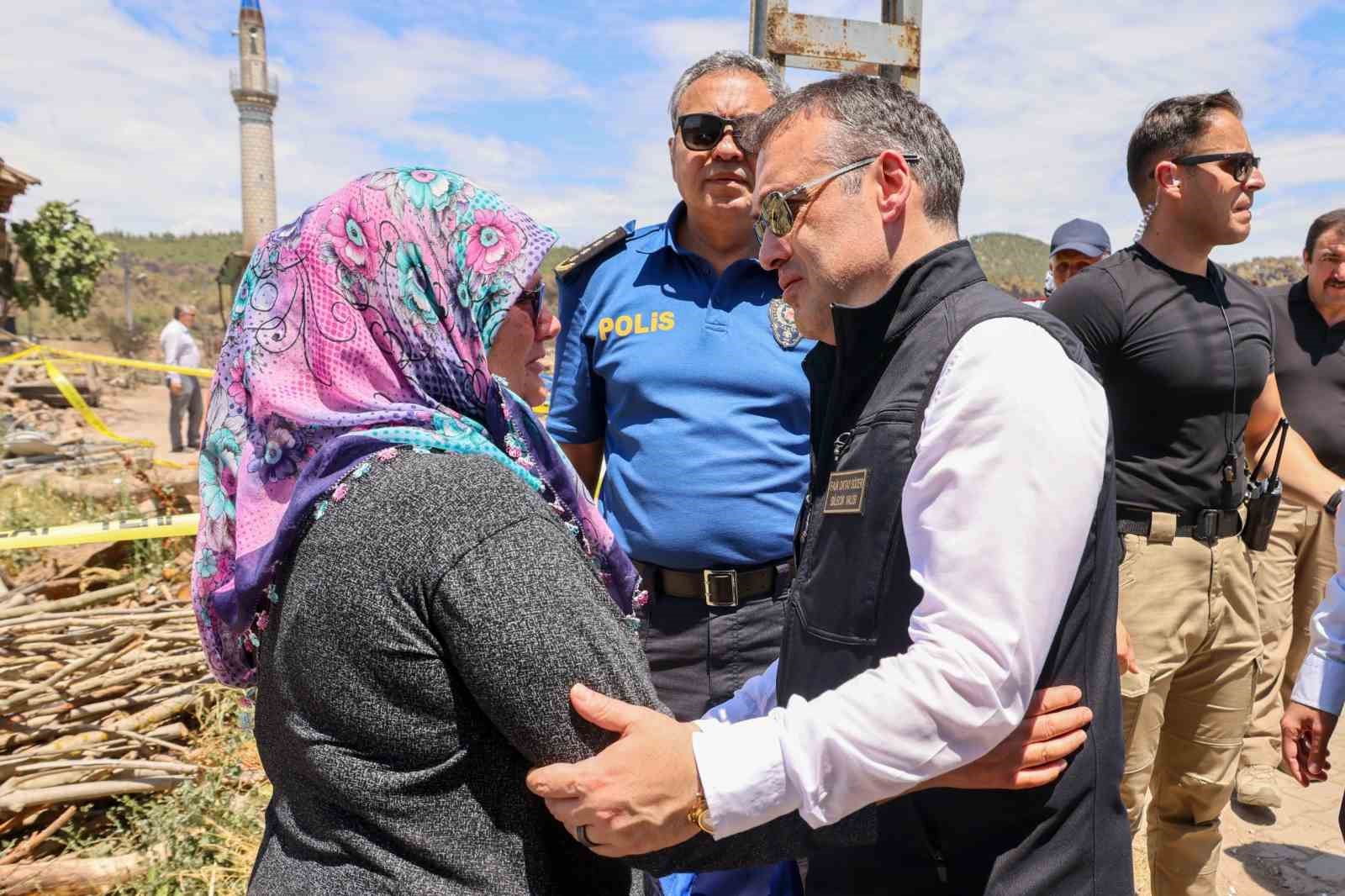 bilecikte-2-koyun-tahliye-edildigi-yangin-kontrol-altina-alindi