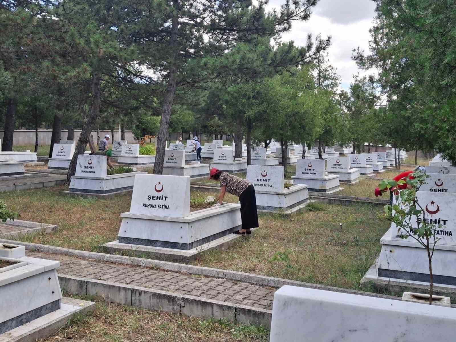 bozuyuk-sehit-aileleri-ve-gaziler-derneginden-anlamli-calisma