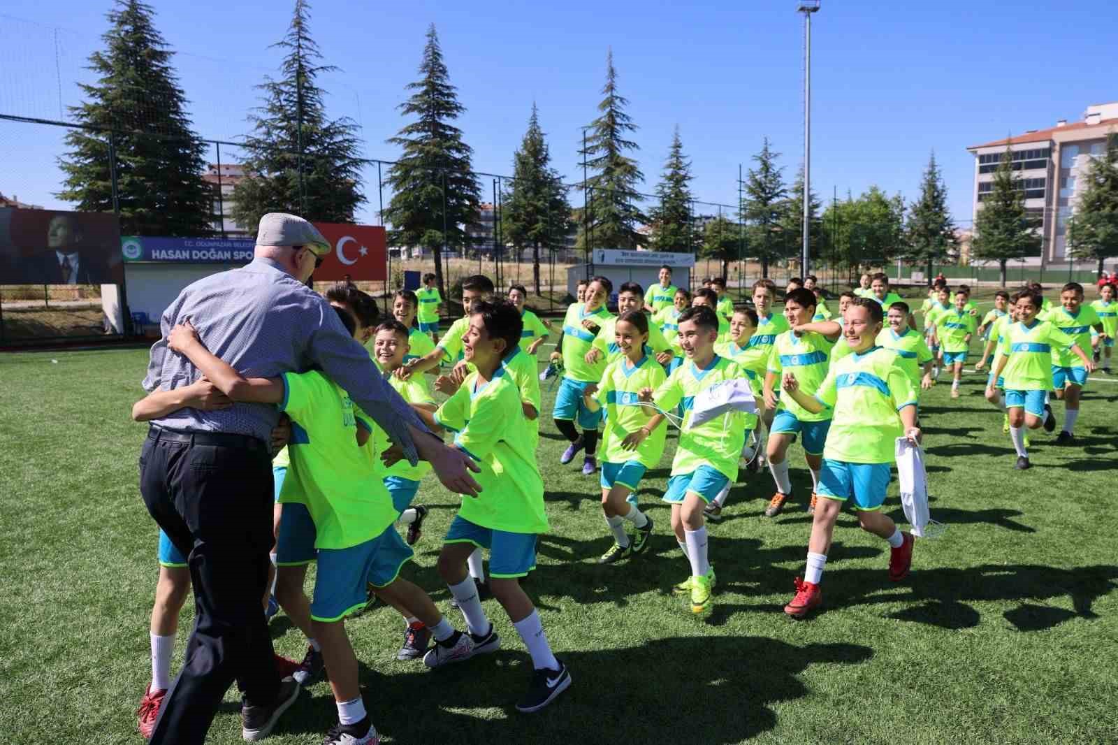 odunpazari-yaz-spor-okullari-icin-coskulu-acilis-toreni