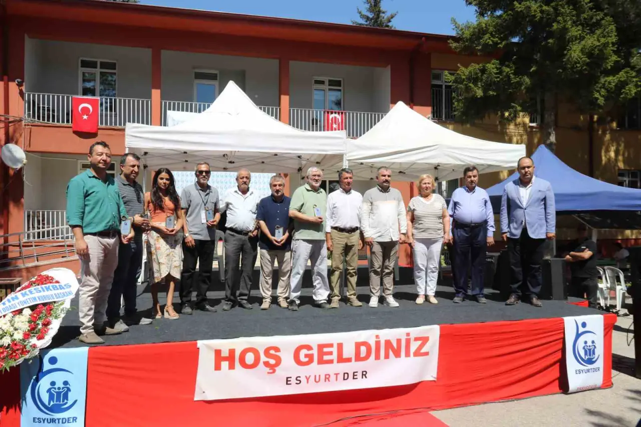 3-yasindayken-verildigi-yurda-tekrar-gelen-nato-muhendisi-duygulandi